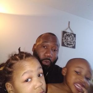 Meet your Posher, Javon